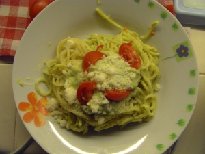 Spaghetti zucchine e crema di piselli