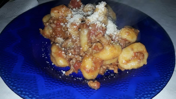 Gnocchi al rag&ugrave;