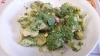 Gnocchi di patate con salsiccia pesto di rucola e pistacchi